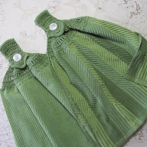 Green & Green Shades Sculpted Chevron - Set of 2 Doubled Green Crochet Top Kitchen Hand Towels - Best Quality - Hannahs Homestead2