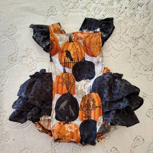 Spooky Night Halloween citrouilles barboteuse à volants - volants - bébé bambin enfant tailles - combinaison de soleil de style vintage - accessoire photo