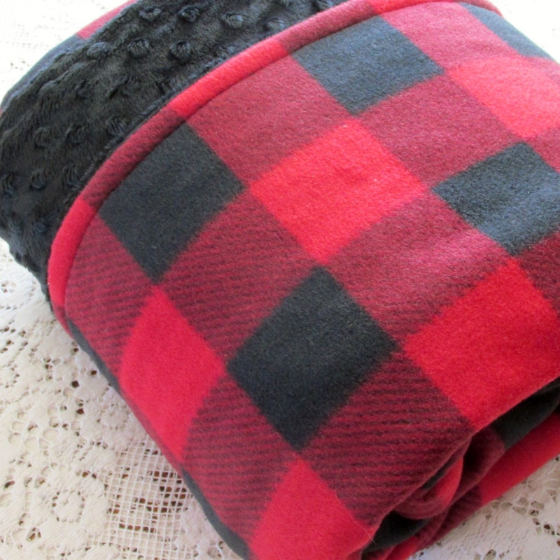 Red Swift Hooded Blanket main image 1