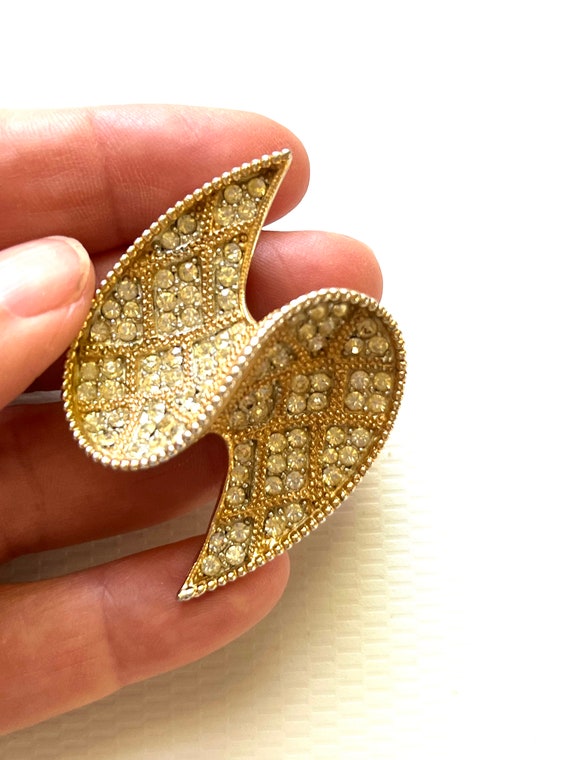 Kramer Vintage Brooch/Pin, Rhinestones & Gold Ton… - image 7