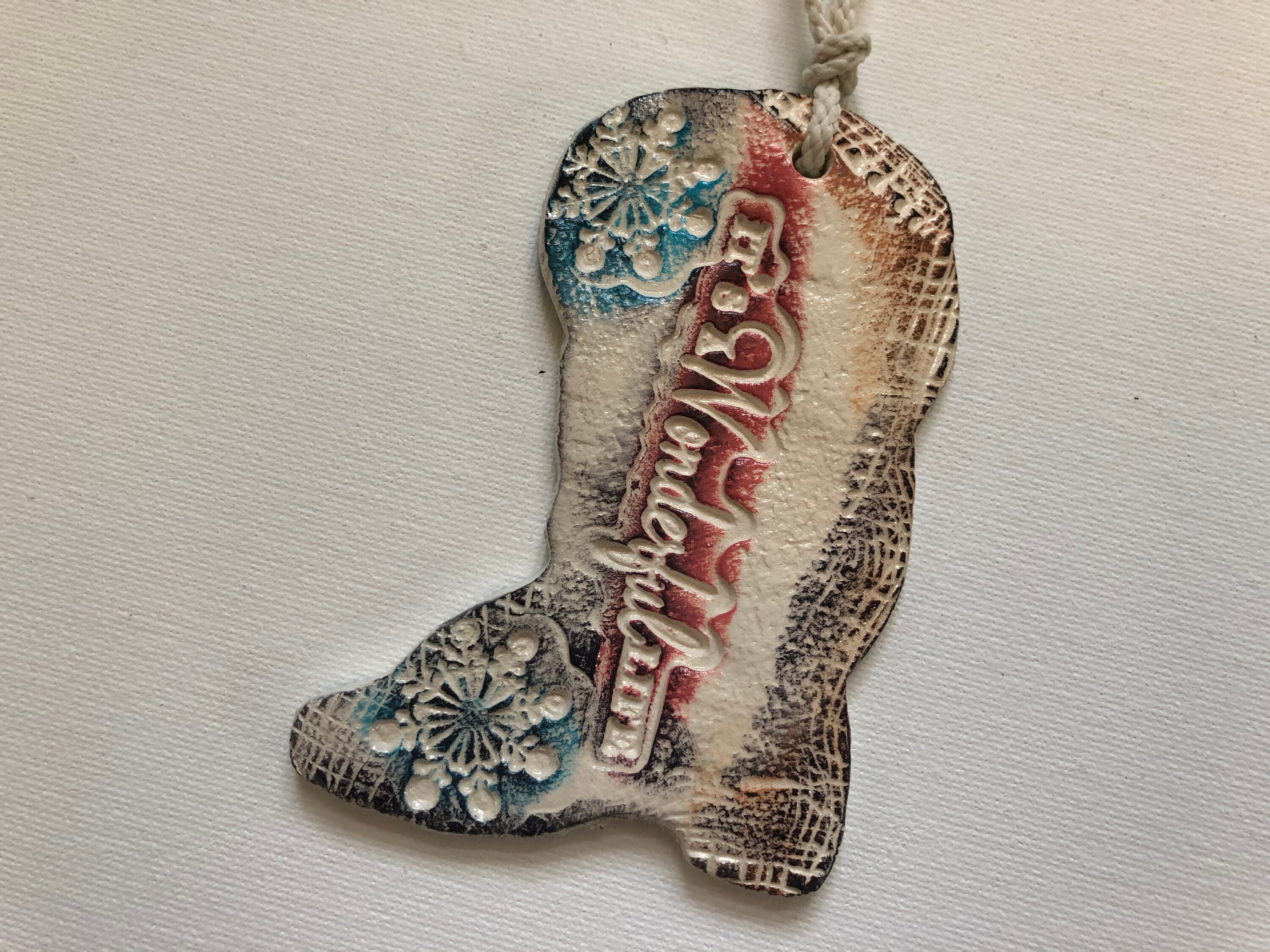 Texas Christmas Ornament with Boot & Merry Christmas Charms, LARGE – Duct  Tape and Denim