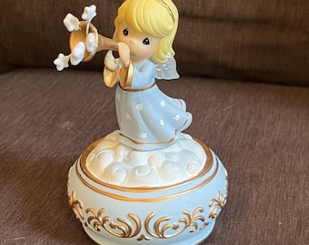 Vintage 2009 Precious Moments Trumpeting Angel Music Box Figurine, Porcelain, #101106, Hark The Herald Angels Sing, Christmas Decor, Gift