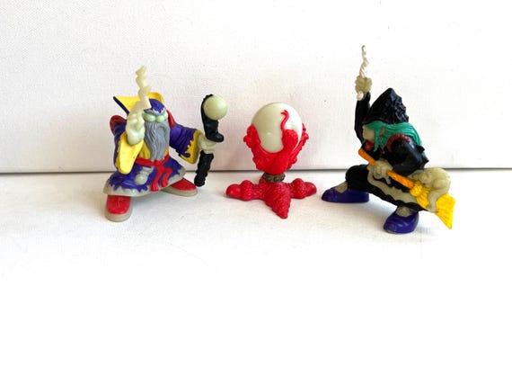 Complete Set Wizard, Witch Figures & Crystal Ball, Great