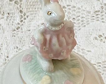 LENNOX Easter Bunny Trinket Box ~ Bunny w/ Pink Dress ~ NOS Vintage ~ Original Box