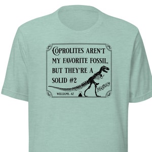 Poozeum "Koproliter är inte mina favoritfossiler, men de är en solid #2" Unisex kortärmad T-shirt