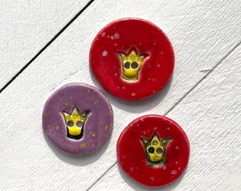 1 1/8" & 1 1/4" Textured crown Button - Ceramic Buttons - Round Buttons - sold individually