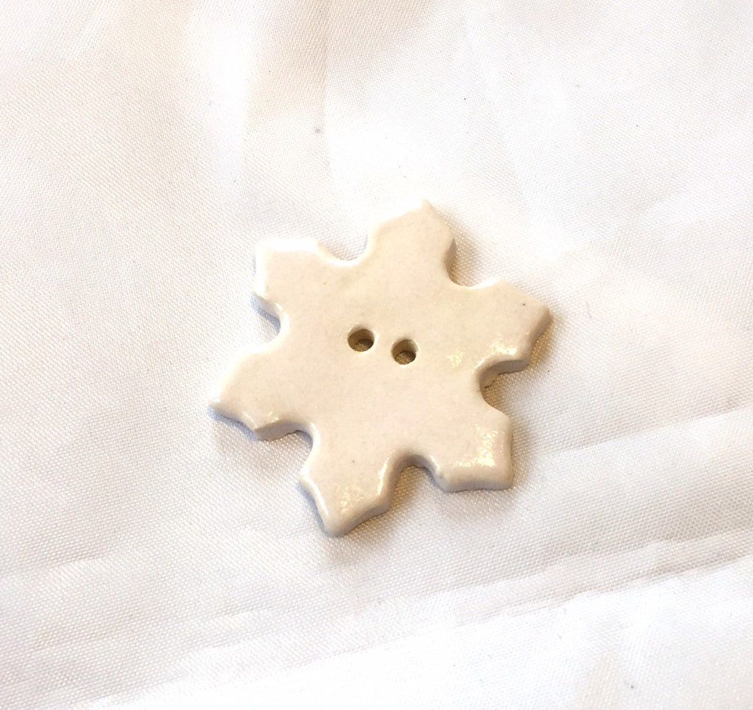 1 1/2 Snowflake Buttons, Christmas Buttons, White Buttons, Holiday
