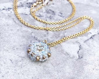 crystal clear pendant necklace in gold, layering jewelry, delicate necklace, white jewelry