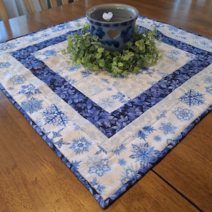 Quilted Snowflake Table Topper: Winter Table Runner, 26&quot; Square