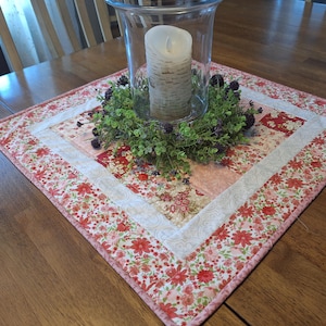 Quilted Floral Table Topper: Pink and White, 23&quot; Square
