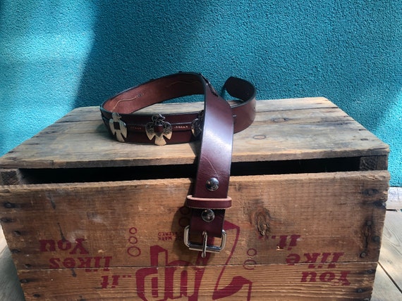 Leather Western Belt Brown USA Thunderbird Buffalo Concho Size 40 Southwestern B941 - Brown Thunderbird Concho Belt - Double J Saddlery main image 4