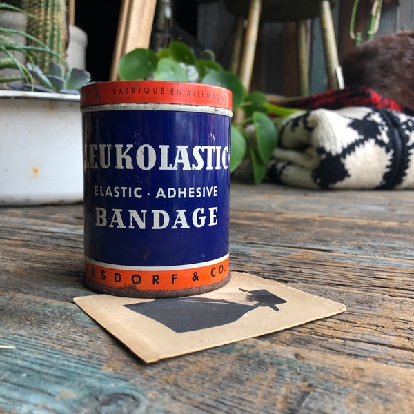 Leukolastic Bandage Tin || Medical Bandage Tin || Bathroom Decor || Antique Round Tin || Medical Collectible || Pharmacy