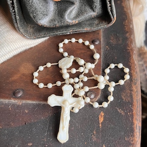 Vintage White Cross Rosary , Cross Necklace , Religious Collectible