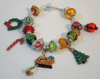 Green guy steals Christmas European charm bracelet Murano beads Ornament hand painted Dog Tree Wreath Star Candy Cane Help save a cat/kitten