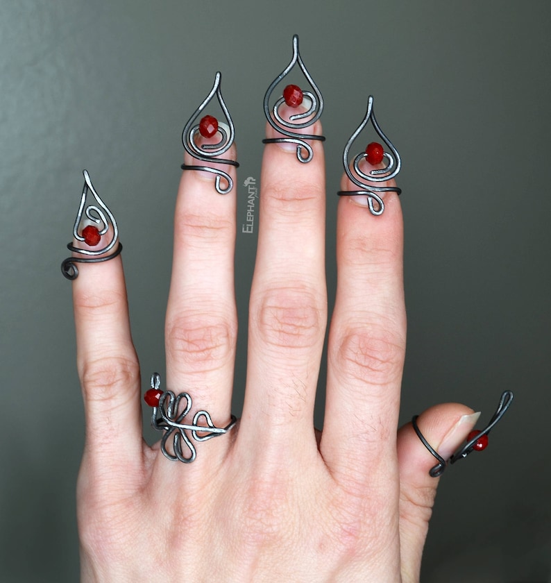 Witch Ring Finger Claws Knuckle Rings Gothic Jewelry Love Arrow Ring Nail Claws Black Iron Ring Witchy Claw Ring Set