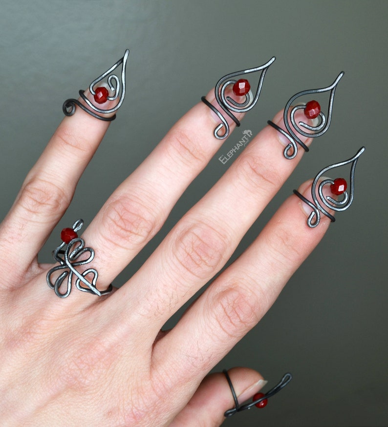 Witch Ring Finger Claws Knuckle Rings Gothic Jewelry Love Arrow Ring Nail Claws Black Iron Ring Witchy Claw Ring Set