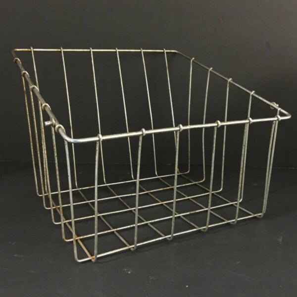 Vintage Wire Storage Basket, Industrial Storage Bin, Metal Fruit/Vegetable Basket, Organization Bin, 11" x 10" x 8.25", Nice Patina, Vintage