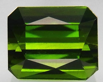 Pierre Précieuse Tourmaline Verte Du Nigeria - 0,81 Carats, Taille Octogone, Naturelle Non Traitée