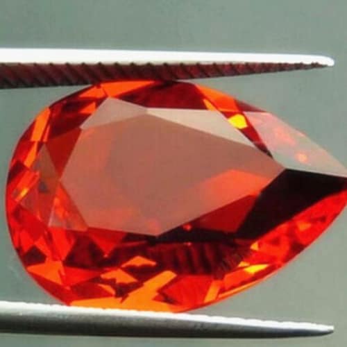 Le charme irrésistible des nuisettes en soie enveloppantes et confortables Le charme irrésistible des nuisettes en soie enveloppantes et confortables