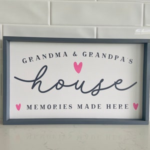 Wooden Farmhouse Sign - Grandma & Grandpas House