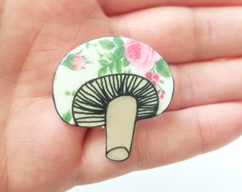 Floral retro mushroom Brooch