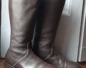 Italian Petite Leather Boots, Vintage Girl Boots, Size EU 34