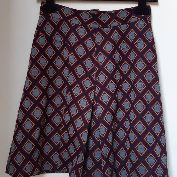 Short skirt, A line skirt, 70ies skirt, stunning