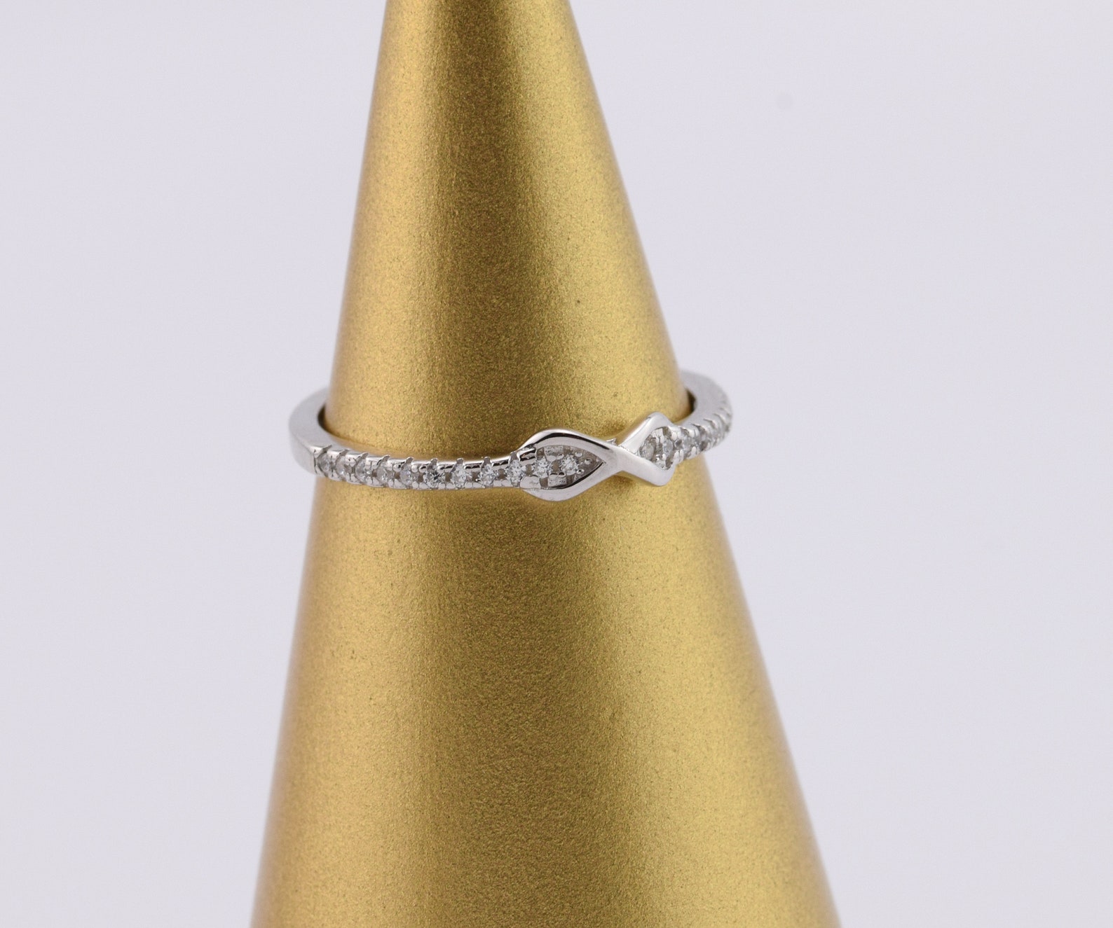 Silver 925 Subtle Ring With White Zircon Infinity Band - Etsy UK