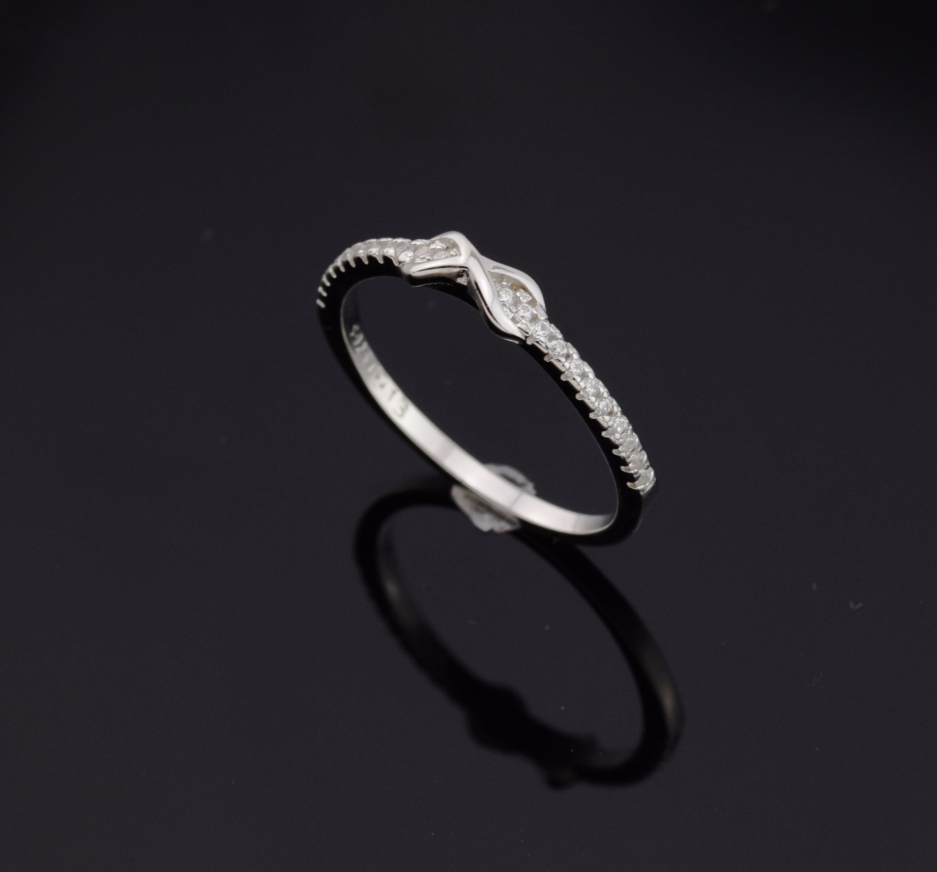 Silver 925 Subtle Ring With White Zircon Infinity Band - Etsy UK