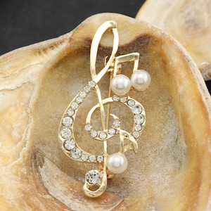 Gold plated treble clef brooch, beautiful treble clef brooch