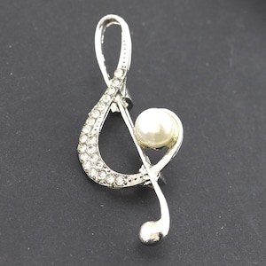 Silver plated treble clef brooch, beautiful treble clef brooch