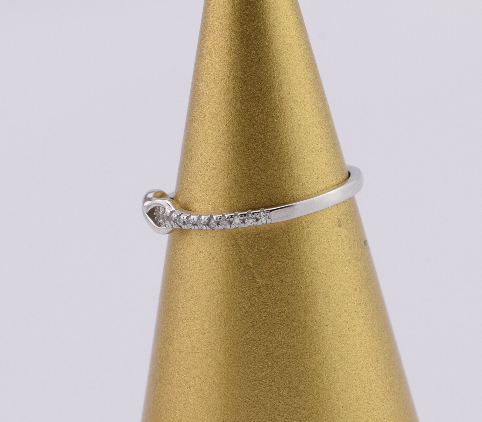 Silver 925 Subtle Ring With White Zircon Infinity Band - Etsy UK