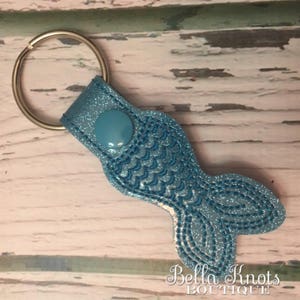 Mermaid key fob, mermaid tail, mermaid keychain, mermaid key chain, mermaid tail, mermaid key holder, mermaid decor, key ring, sparkling