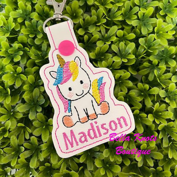 Kids backpack name tag, personalized backpack name tag, unicorn bag tag, unicorn gift, unicorn keychain, kids backpack tag, back to school