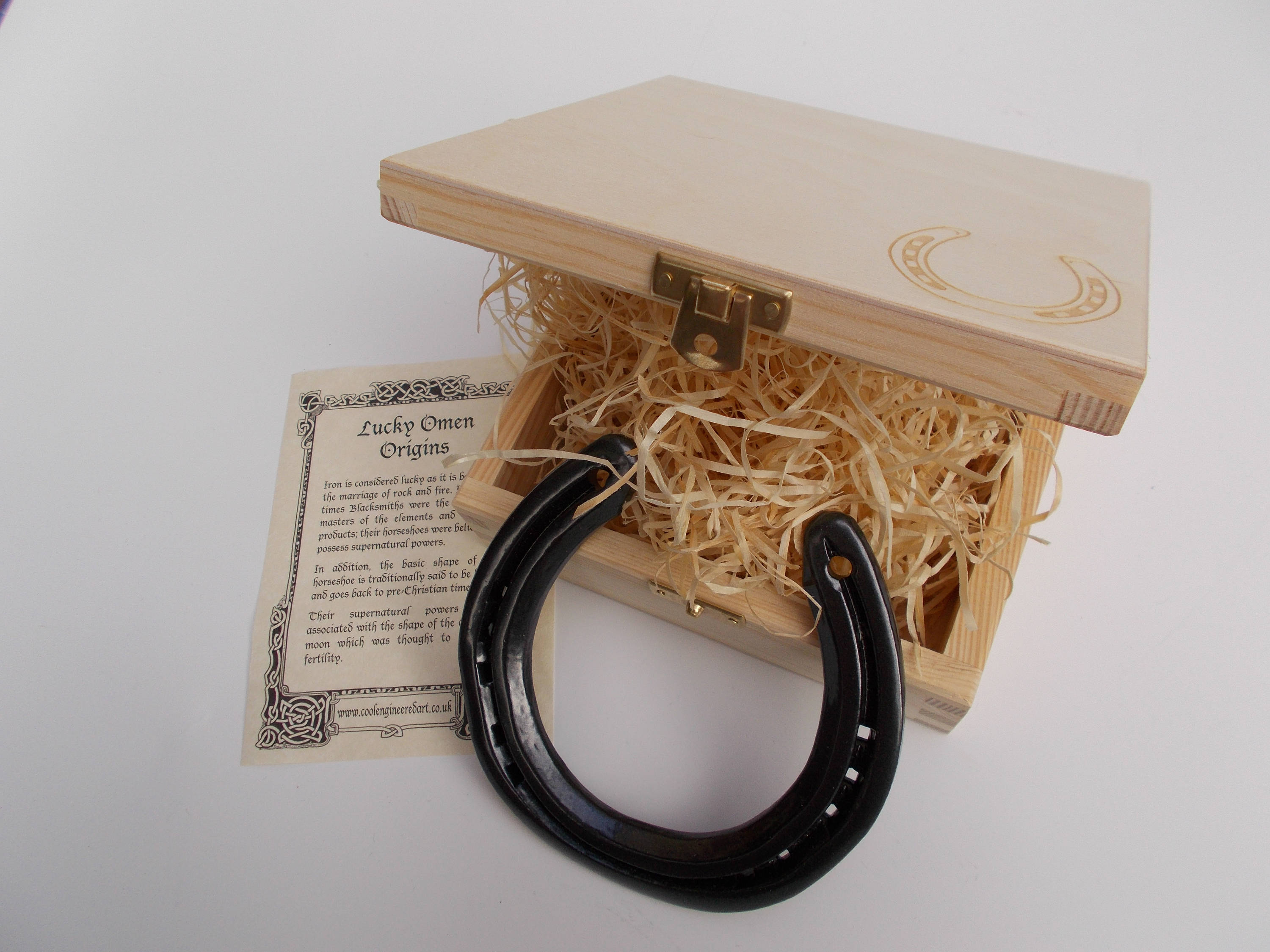 Bridal wedding lucky real horseshoe in wooden presentation case 
