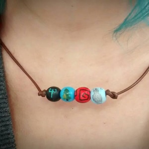 Percy&#39;s camp Half-blood necklaces, 4 beads, Percy Jackson and the Olympians