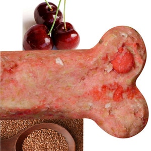 Cherry & Flaxseed Gourmet Dog Treats image 2