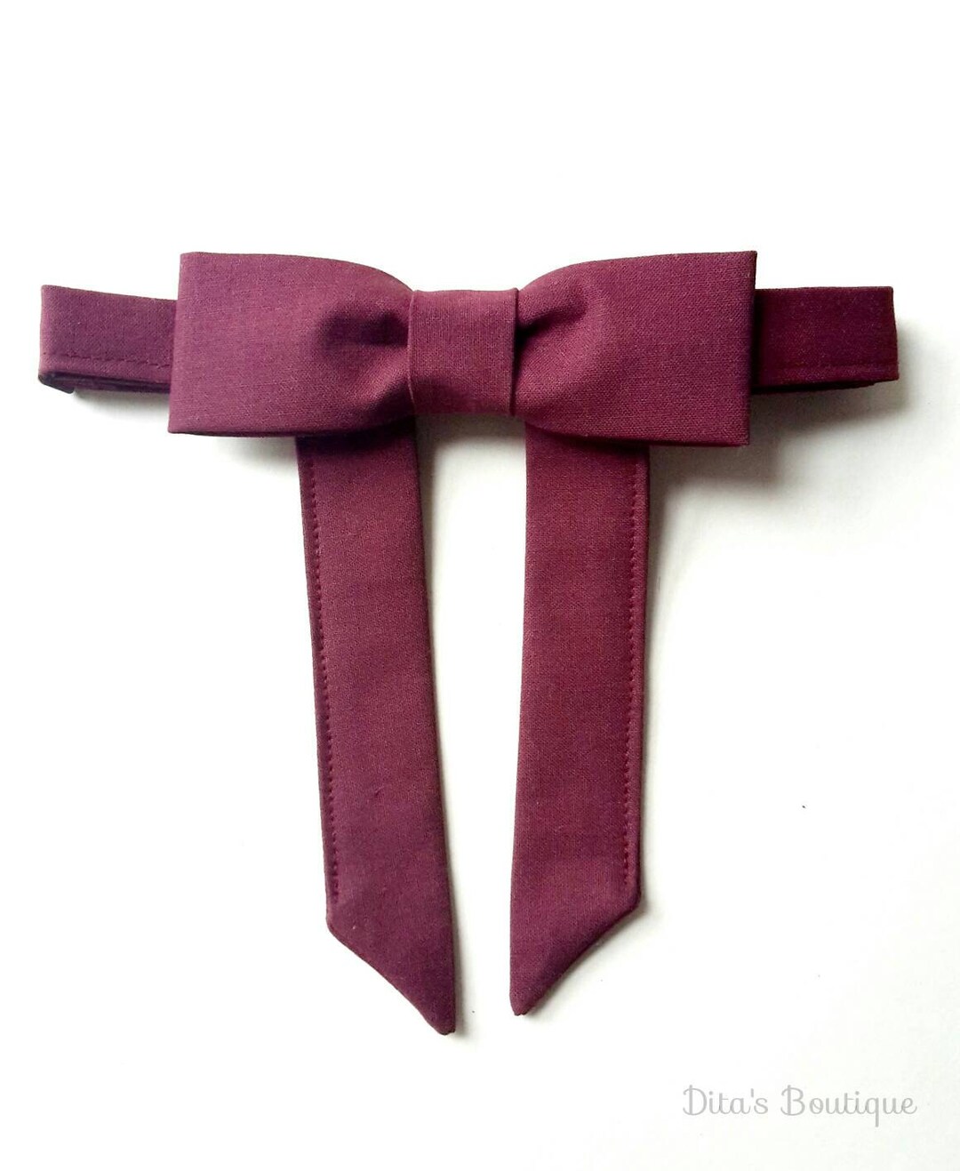 revolving bow tie
