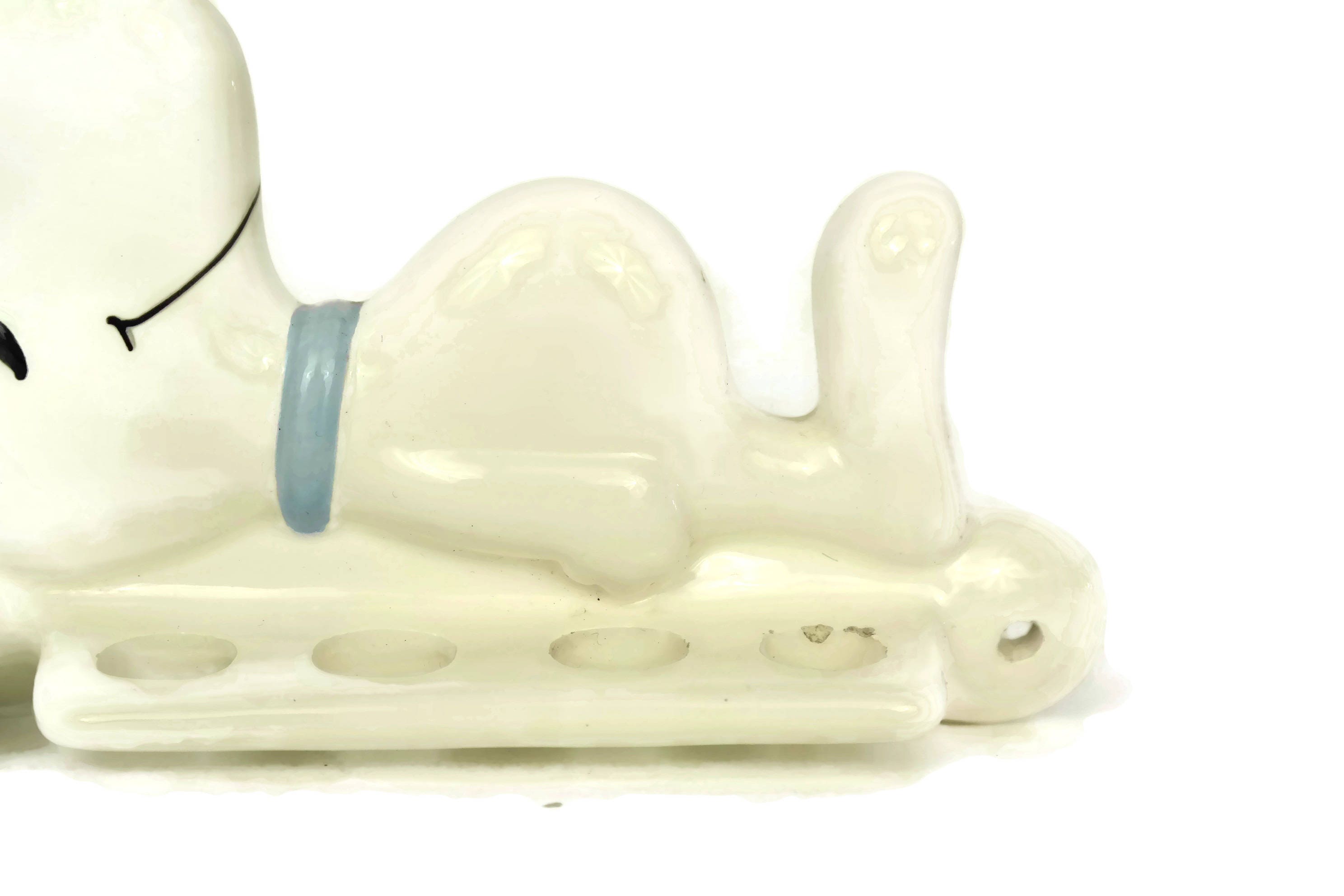 Vintage Snoopy Toothbrush Holder. Ceramic Dog Figure Bathroom Decor