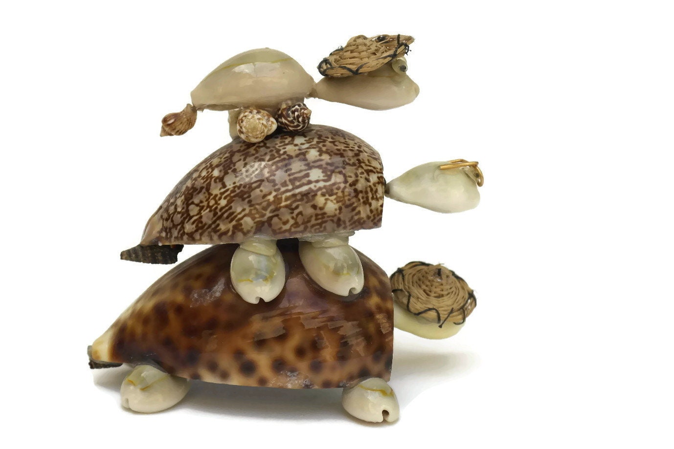 Vintage Seashell Souvenir. Turtle Family Figurines. Bobble Head Nodder.