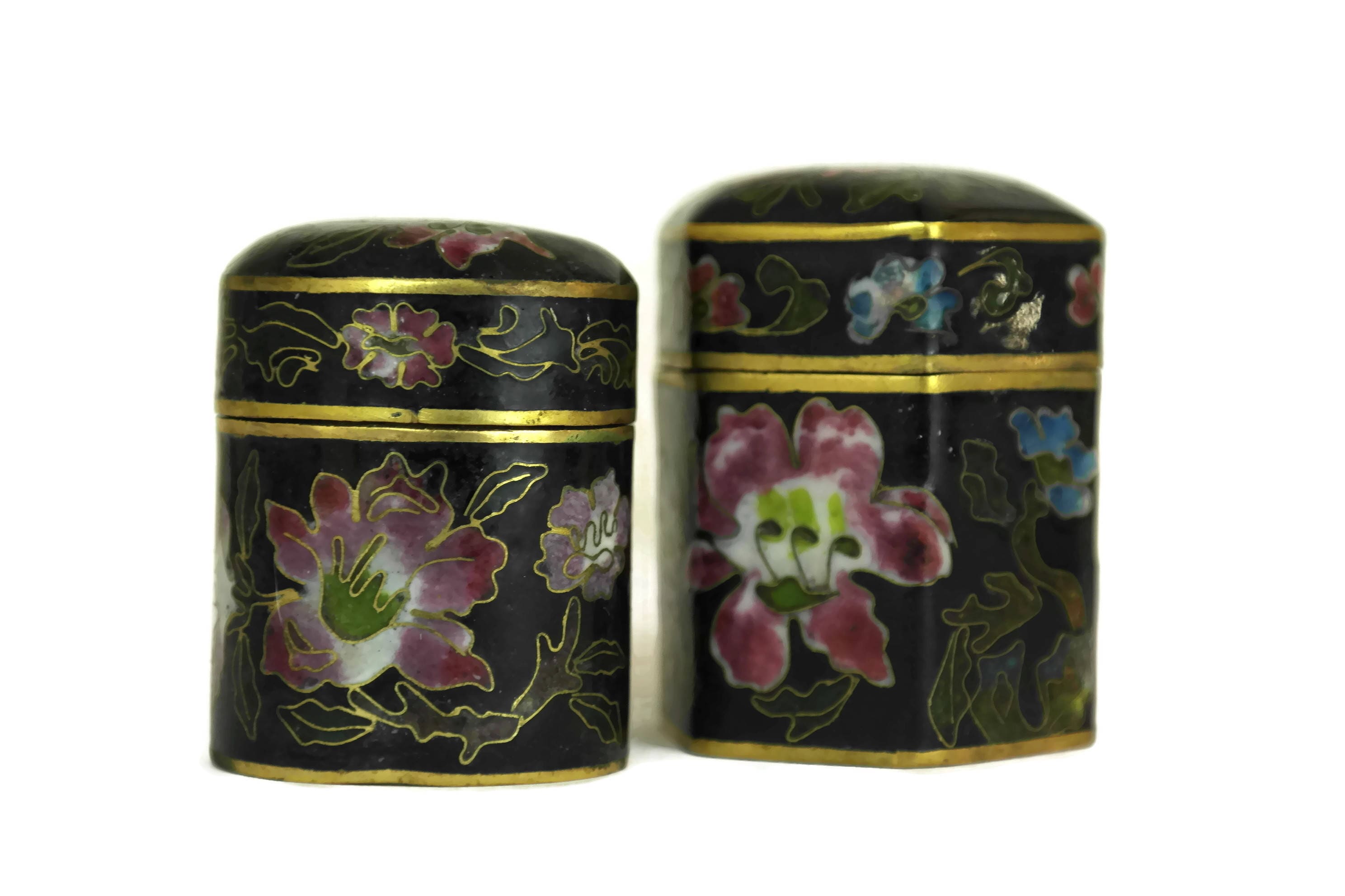Vintage cloisonne Pill Boxes. Chinese Enamel Trinket Box. Small Ring