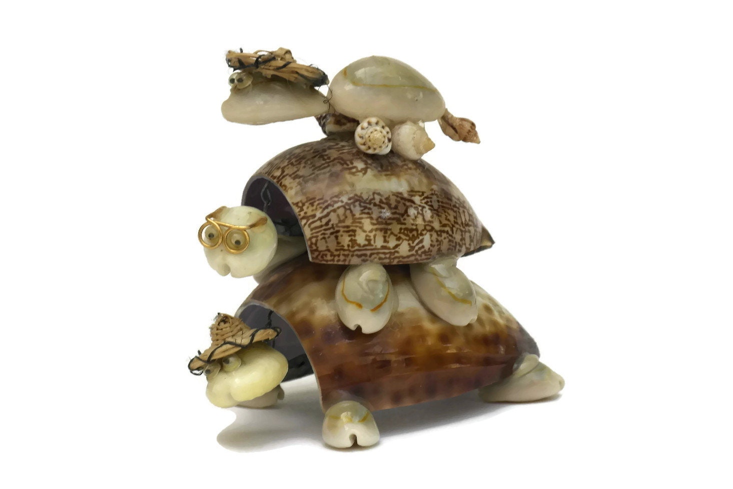 Vintage Seashell Souvenir. Turtle Family Figurines. Bobble Head Nodder.