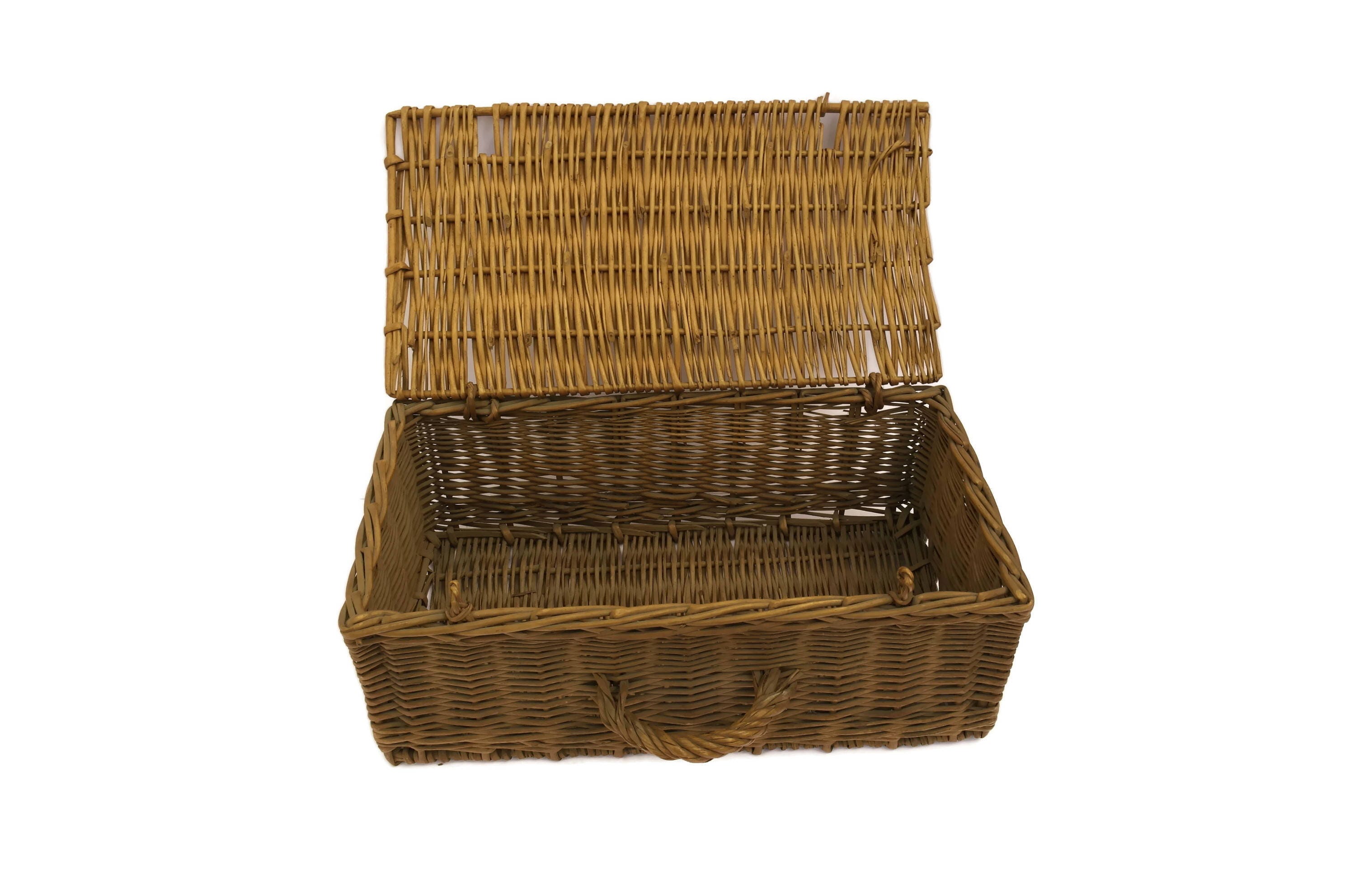Antique French Wicker picnic Basket. Rustic Storage Basket with Lid and Handle.