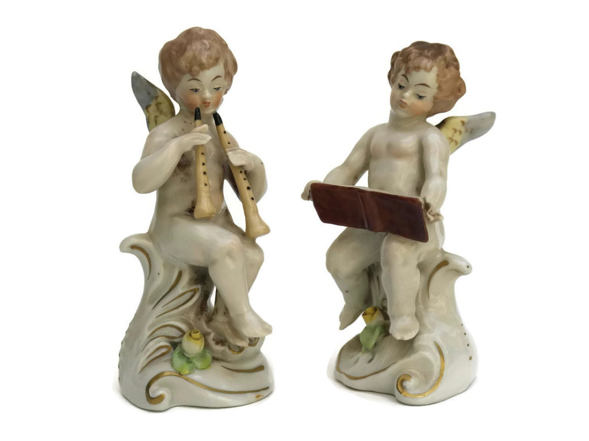 Musical Cherub Figurines by Ernst Bohne Sohne Rudolstadt. Antique