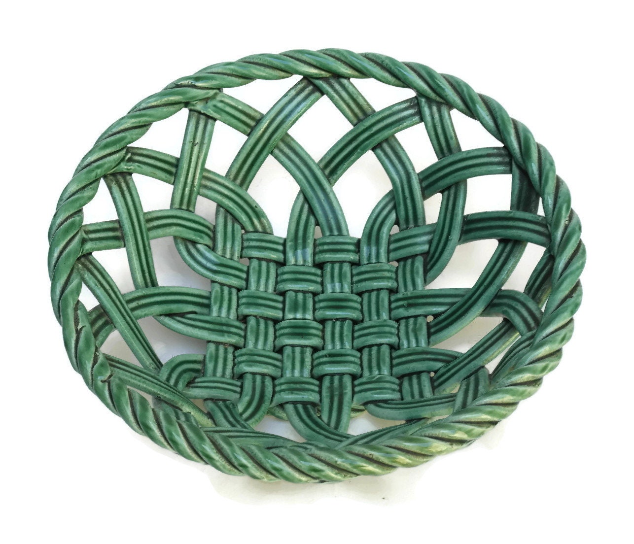 Green Ceramic Basket Weave Fruit Bow
