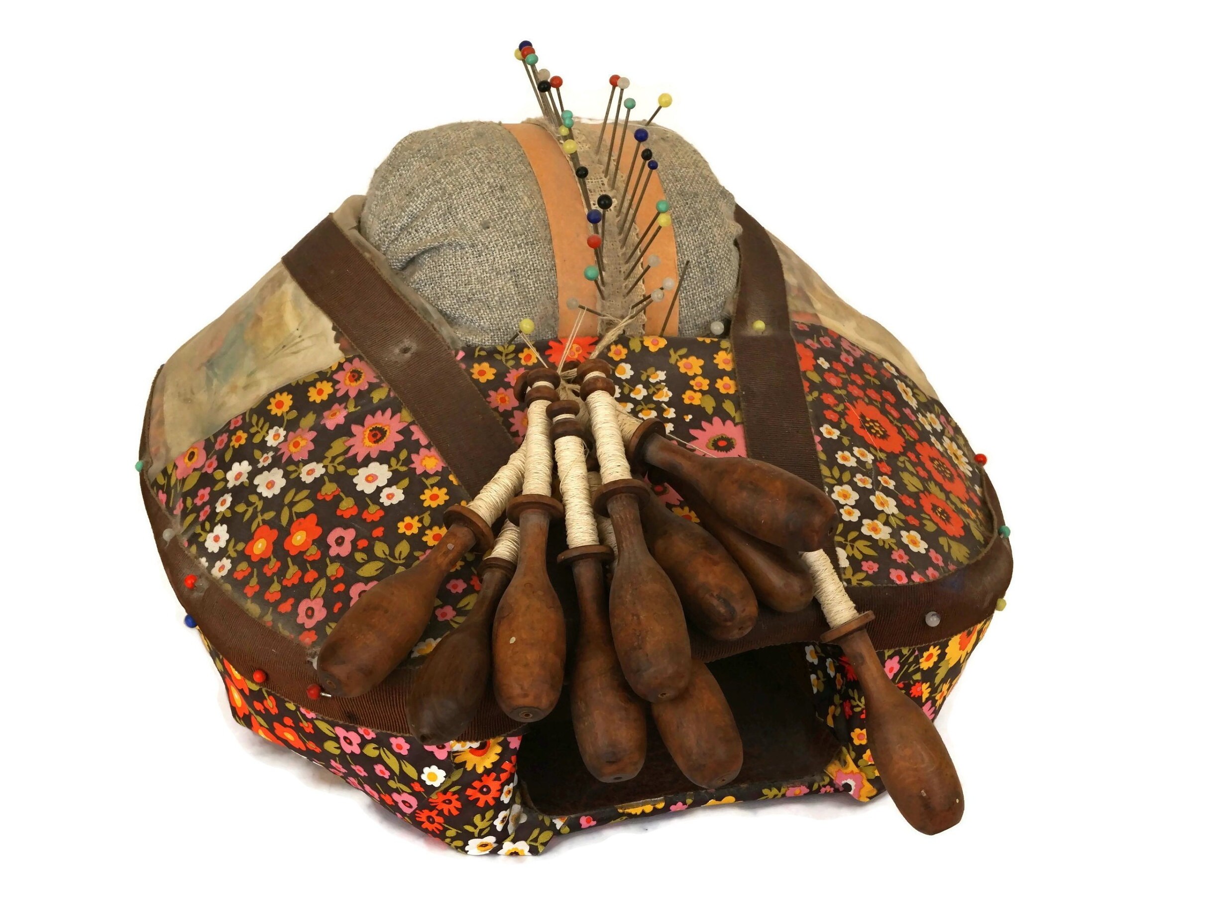 Lace Making Pillow with Wooden Bobbin Set