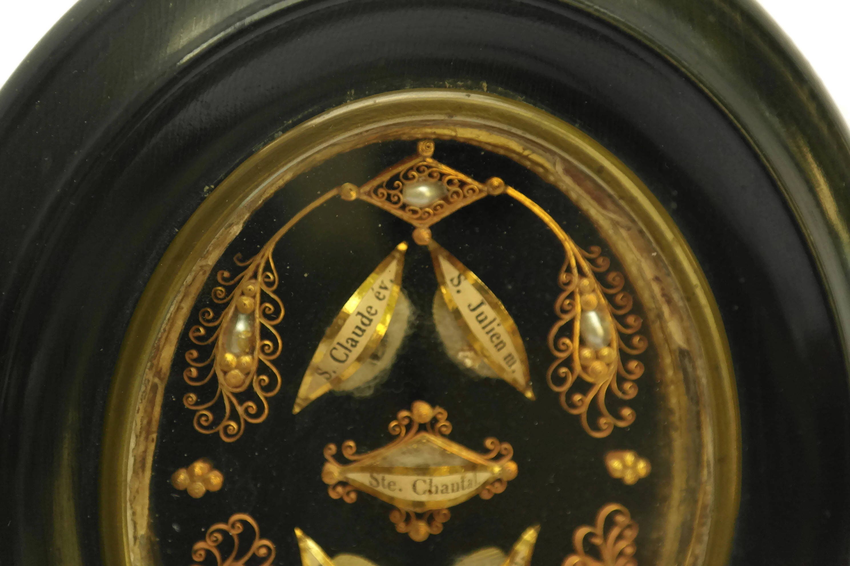 Antique Reliquary with Saints Relics and Paperolles.