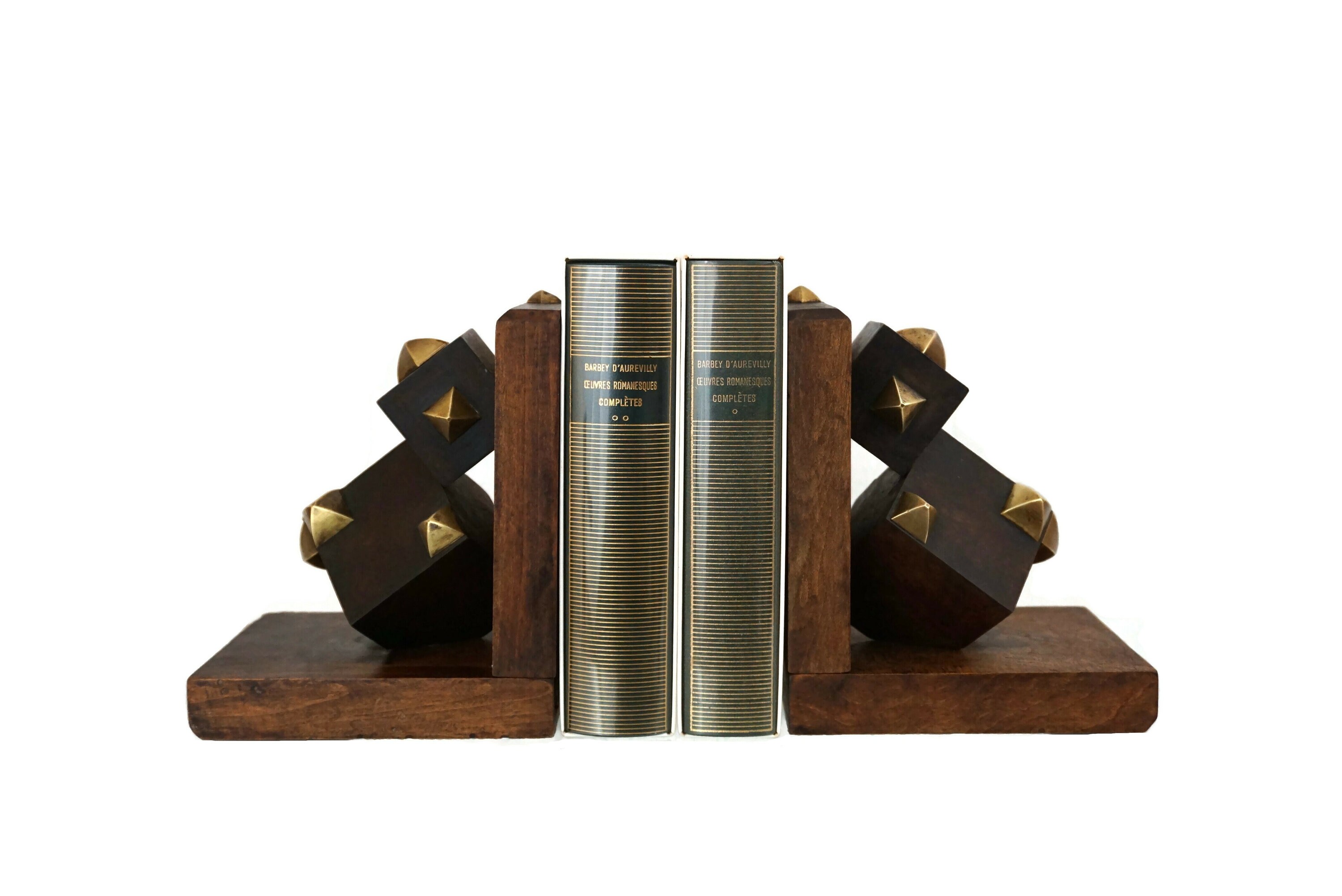 Arts & Crafts Bois et Laiton Cube Bookends Paire, Antique Français Bureau Décor de Bureau