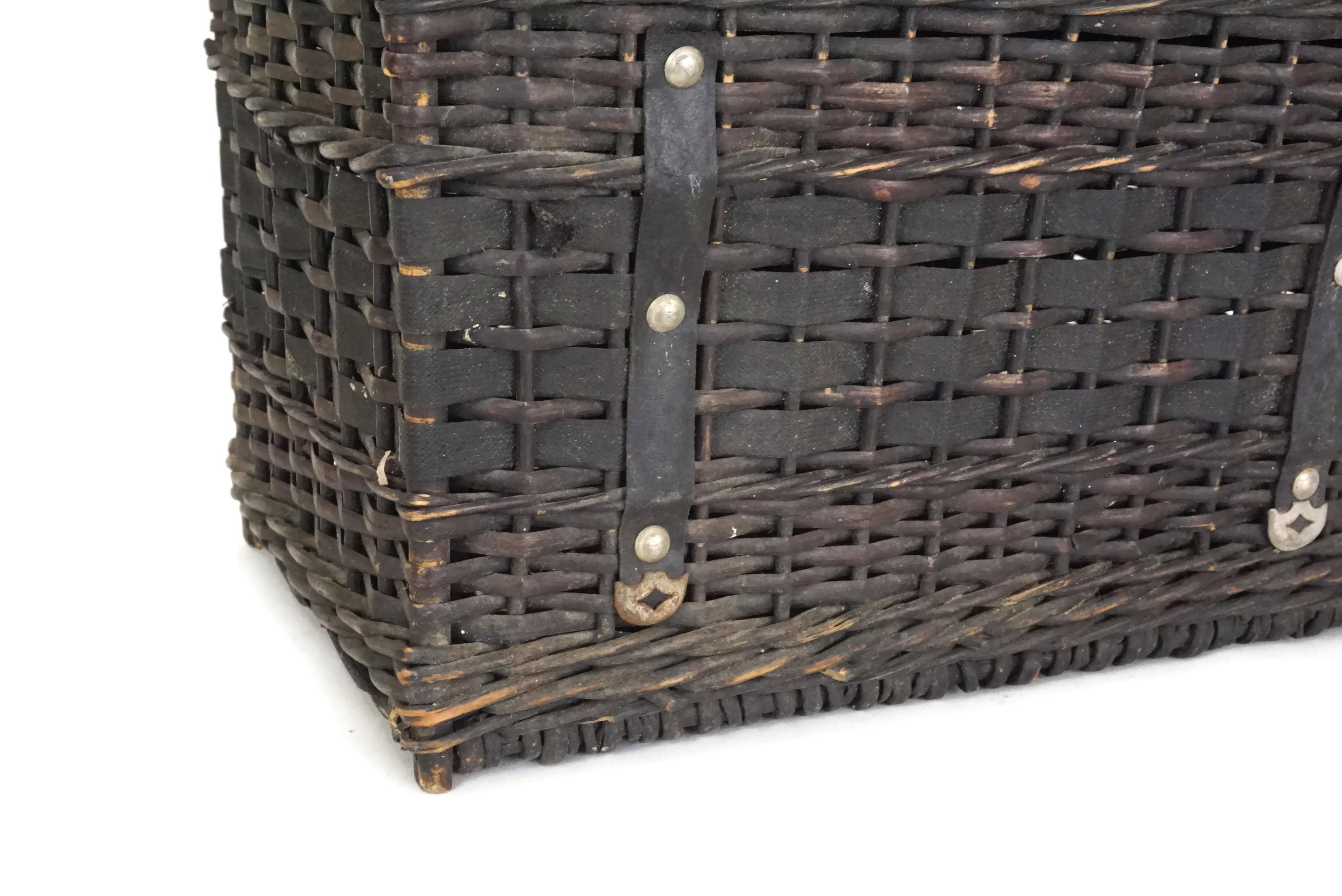 French Antique Basket with Lid and Leather Handles, Rustic Knitting Basket.