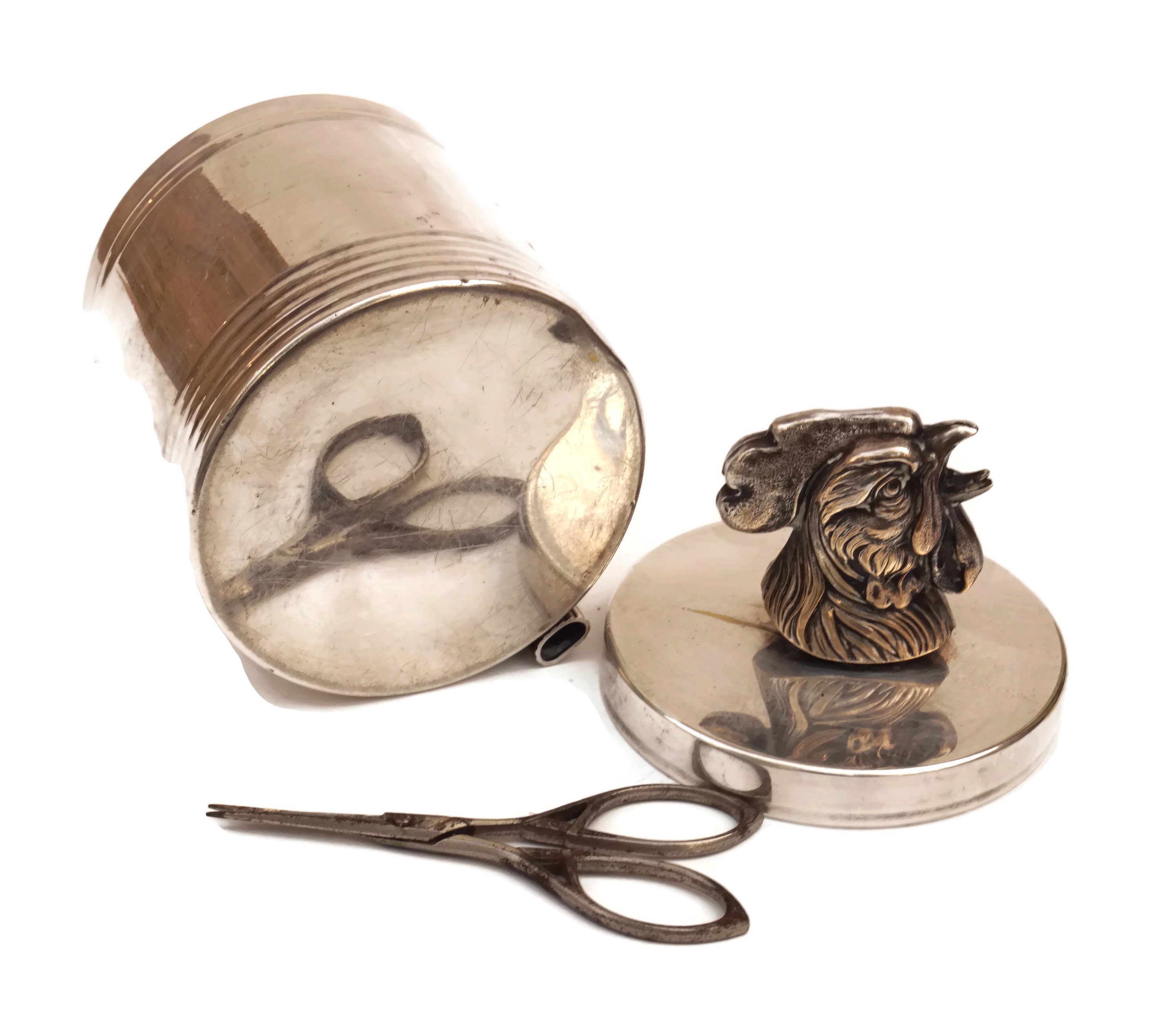 French Kitchen Twine Holder and String Dispenser with Scissors